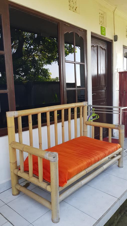 Hotel Kris Kos à Canggu Extérieur photo