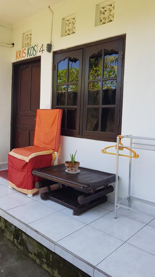 Hotel Kris Kos à Canggu Extérieur photo